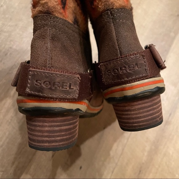 Sorel Slimshortie Boot: Tobacco Bonfire - Picture 4 of 11
